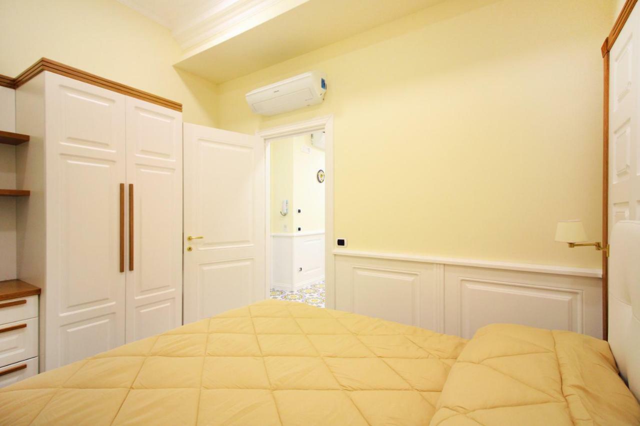 La Corte Dei Borboni By Dimorra Apartment Naples